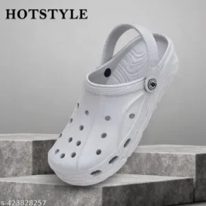 Alluring Men Clogs